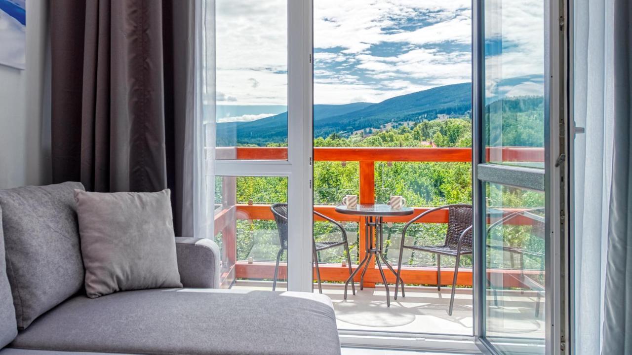 Apartamenty Holiday Mountain Residence By Royal Aparts Świeradów-Zdrój Εξωτερικό φωτογραφία