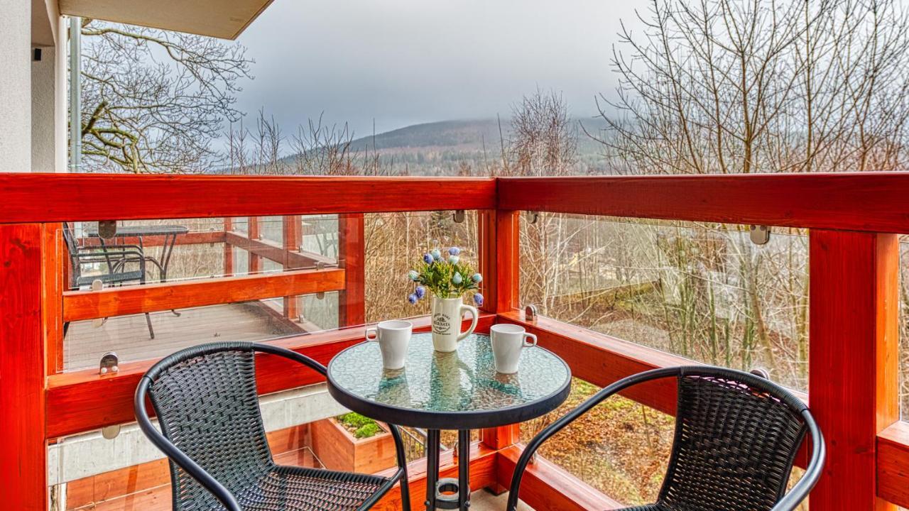 Apartamenty Holiday Mountain Residence By Royal Aparts Świeradów-Zdrój Εξωτερικό φωτογραφία